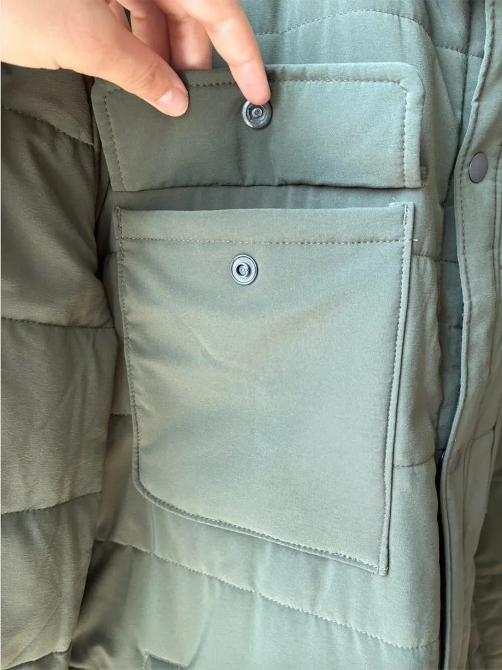 J. Crew Men's Eco Nordic Shirt-Jacket with PrimaLoft in Olive Green - Size L
